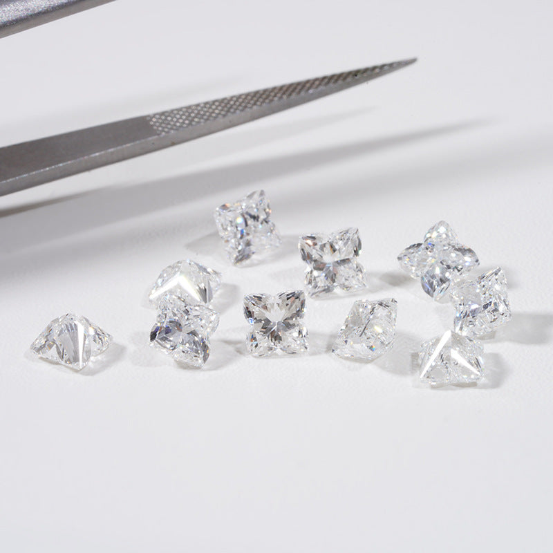 Flower Shape 50POINT、1 carat、2 carat、3 carat 5carat customized Lab Grown Diamond With IGI Certificate